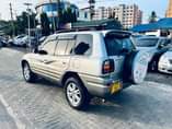 A picture of TOYOTA RAV4 YEAR 1998 TWO AIRBAG FULL AC FULL DUTY