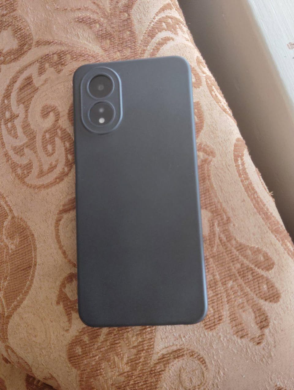 A picture of OPPO A18