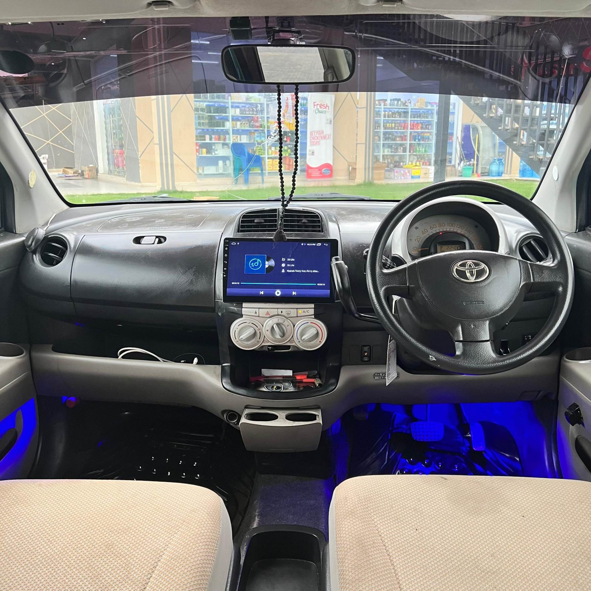 A picture of Contact 0713818761 Toyota Passo 7 8Milioni