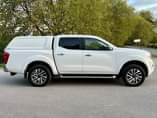 A picture of 2017 NISSAN NAVARA