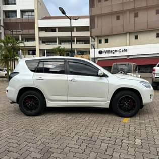 A picture of Rav4