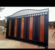 A picture of quality sliding gate