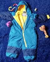 A picture of Baby rompers