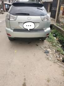 A picture of Model Lexus Rx350 Year 2007 Features full features with untouched