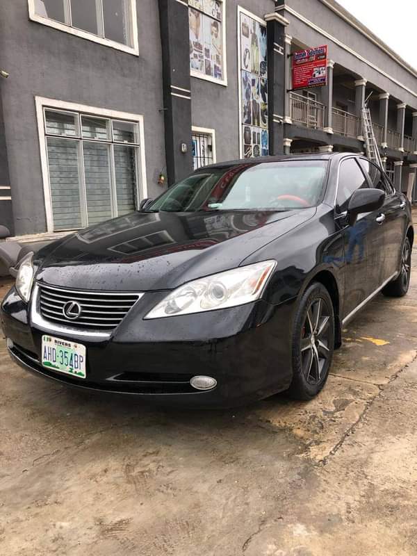 A picture of As e dey hot Highest grade Lexus ES 350 Everything