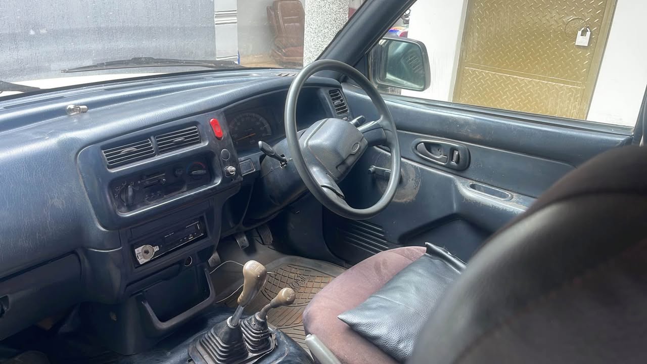 A picture of L200