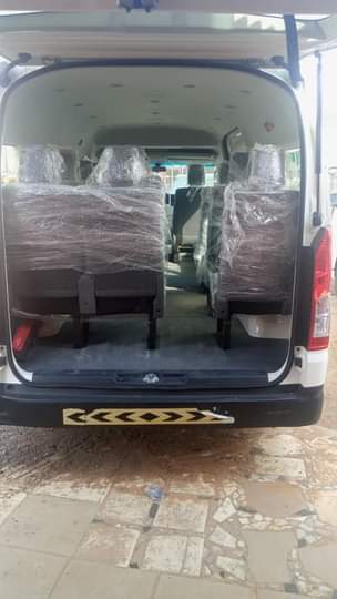A picture of 2023 Toyota Hiace bus. Authentic transmission