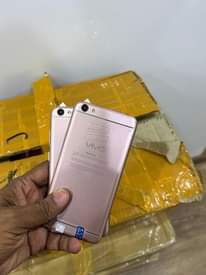 A picture of Quick deal Oppo A57 4gb 64gb fingerprints 150 000 Contact