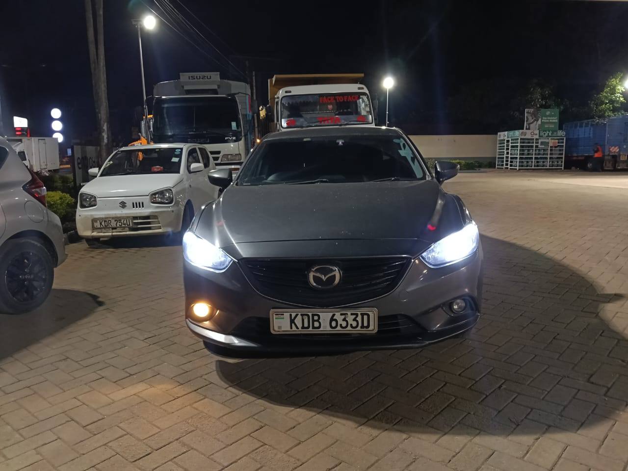 A picture of Mazda Atenza