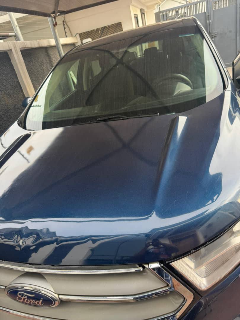 A picture of FORD EDGE 2017