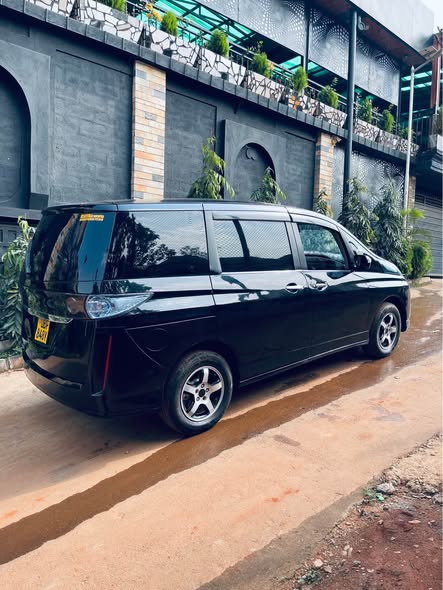 A picture of Mazda biante