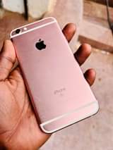 A picture of iPhone 6s at 190k