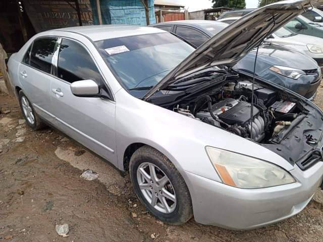 A picture of E.O.D Honda