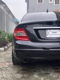 A picture of Mercedes Benz C300
