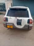 A picture of Rav4 old model