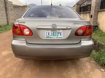 A picture of Toyota Corolla Le 2003 Model