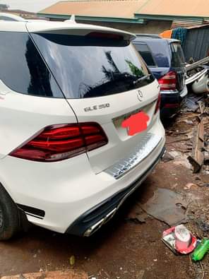 A picture of ML 2014 model upgrade to gle Note the engine is