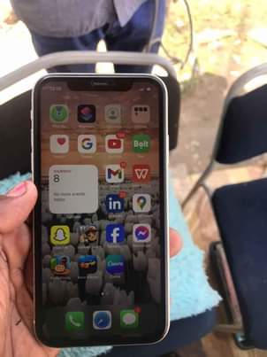 A picture of IPHONE 11