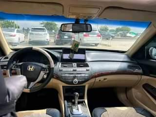 A picture of Honda Crosser 2010 Model