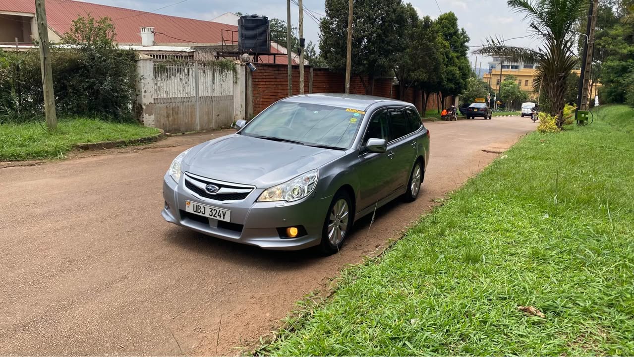 A picture of Subaru legacy 0785216098