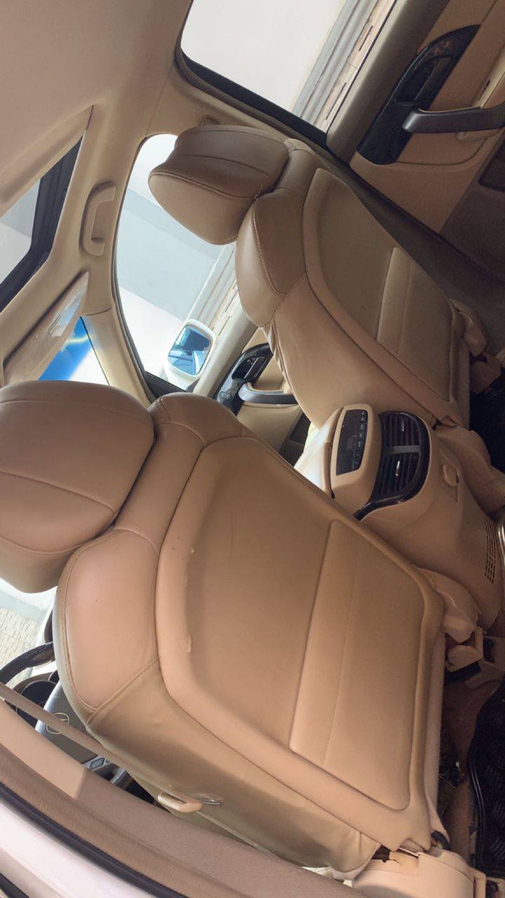 A picture of Awoof deal for Smart dealer 2010 model pure first body