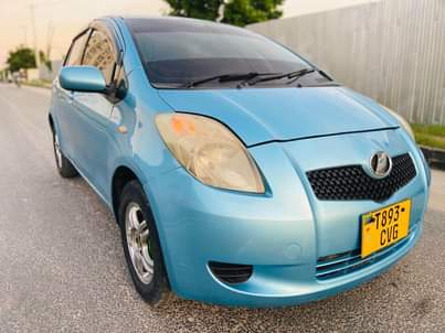 A picture of TOYOTA VITZ