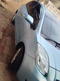 A picture of Vitz new 2005