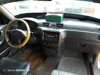 A picture of Honda CR V 98