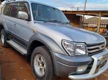 A picture of TOYOTA LAND CRUISER TX DIESEL ENGINE AUTO TRANSMISSION PRICE 26M