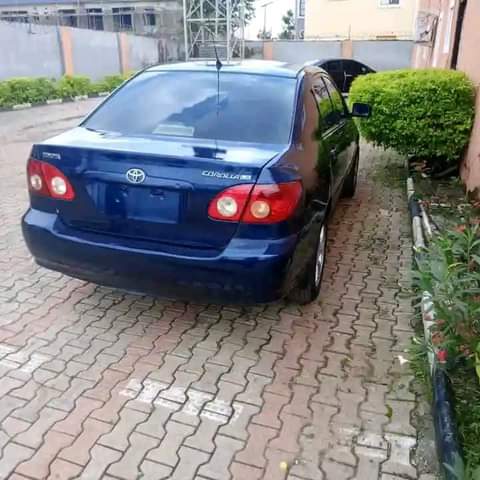 A picture of Crystal Clean 2007 Model Toyota Corolla 
