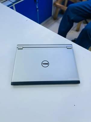 dell laptop