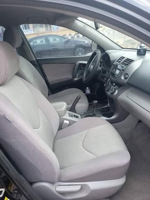A picture of Toyota Rav 4 2008 model