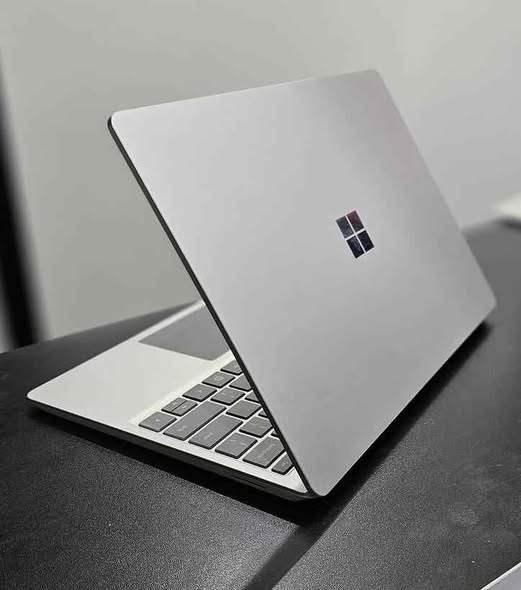A picture of MICROSOFT SURFACE LAPTOP GO ULTRA SLIM PREMIUM