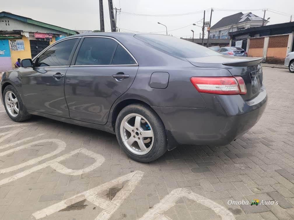 A picture of 08125647248 Toyota Camry 2008