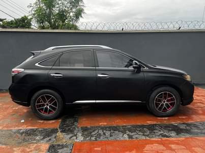 A picture of Rx350 2015