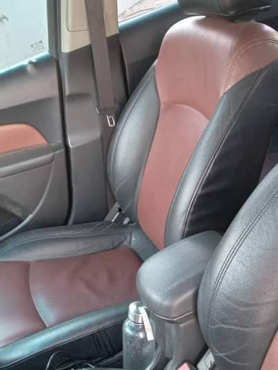 A picture of Chevrolet Cruz 2012 model for sale