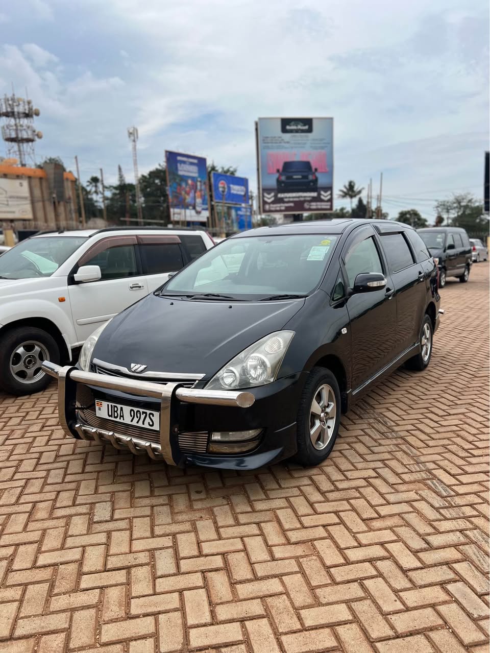 A picture of TOYOTA WISH ON SALE CALL 0701057114 0761990442