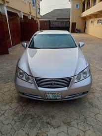 A picture of Lexus ES 350