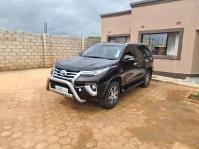 used toyota fortuner
