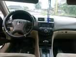 A picture of Honda Accord 2004