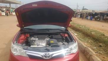 A picture of 2012 Toyota Camry 2012