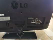 A picture of LG 32 inch not free to air
