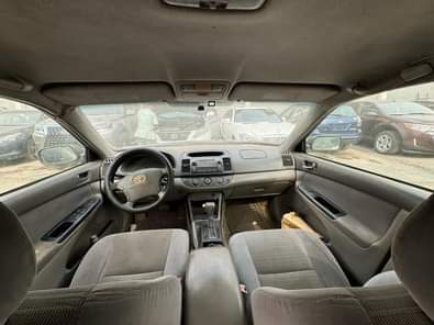 A picture of 2007 Toyota Camry xle Thumb start Sound engine and gear
