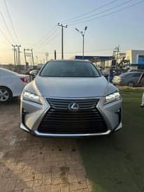 A picture of Rx 350 model2016 17