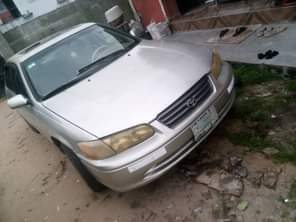 A picture of Toyota Camry evilop is available with good condition untouched engine