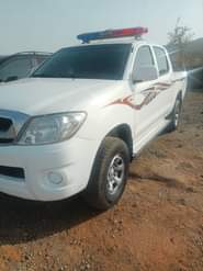 A picture of Extremely super sharp Toyota Hilux 08 Model with Untempered Engine