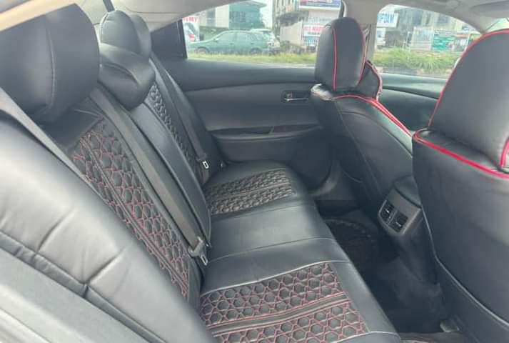 A picture of Lexus es350