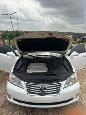 A picture of 2010 LEXUS ES 350 Registered 2 months ago Lexus Es