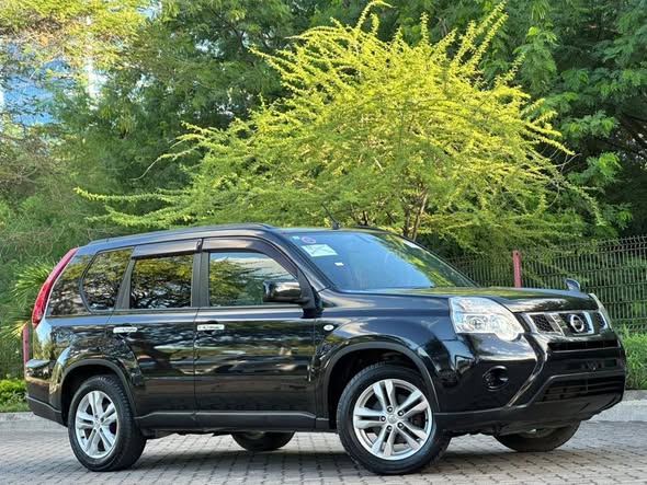 A picture of Nissan X TRAIL
