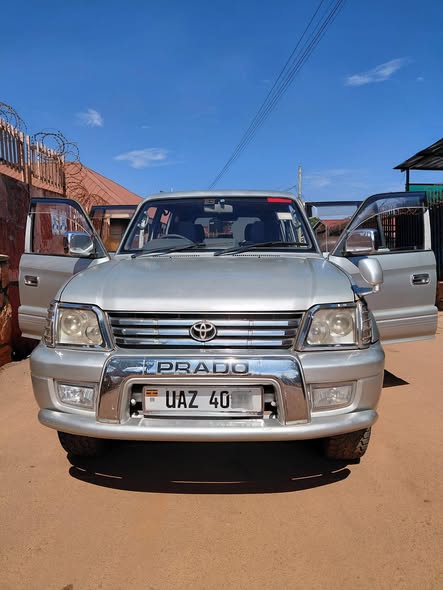 A picture of Tx Prado Diesel 31m 0759700430